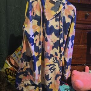 !!. Women2X Blue and Pink Tie-Dye Hoodie